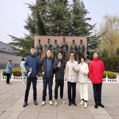 参观学习八路军一二九师纪念馆